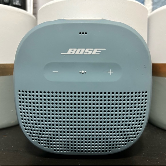 Bose mini speaker - Picture 3 of 3